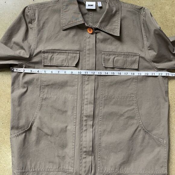 DKNY Men’s Olive Green Khaki Zip Up Lightweight Jacket (Men’s Size: Large) - Picture 7 of 14